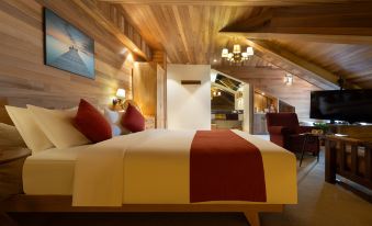 Yantai Lijing Bay Hotel (Fisherman's Wharf) - Housity