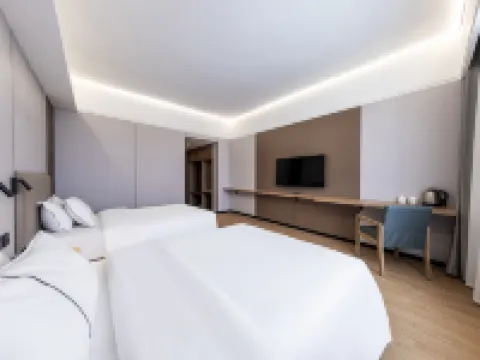 Xiling Snow Mountain Maple Leaf Hotel Hotels in Dayi
