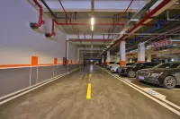 Yue Hotel - parking