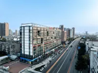 Ruilin East Hotel Các khách sạn ở Đức Dương