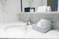 雅典娜卡拉布里亞公寓飯店