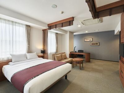 デラックス クイーンルーム マイステイズ新浦安コンファレンスセンターの写真