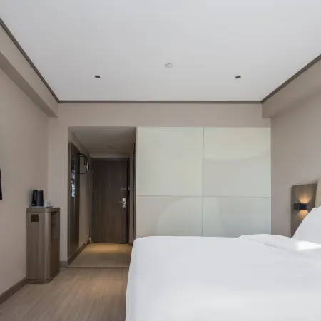 303 Hotel (Shangqiu High-speed Railway Station)