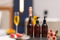 OKDAY Hotel (Xianning Wenquan Center Huatan)