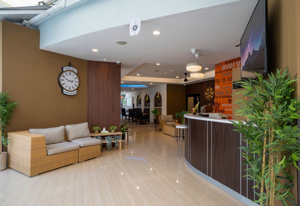 에브리데이 스마트 호텔 발리 위치