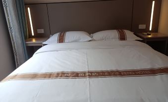 Yuezhifeng Hotel