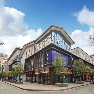 Yuxin Hotel (Zhenhua Group) Hotels near Guiyu Hot Spring