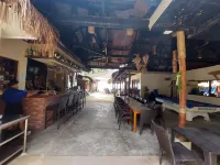 Avila's Horizon Dive Resort Malapascua - breakfast