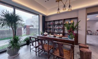 Kunshan Xinyuhuash Homestay (Shangmingdian)