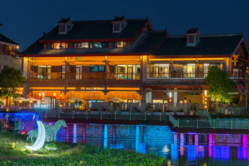 滇畔覓影飯店（融創滇池後海店）