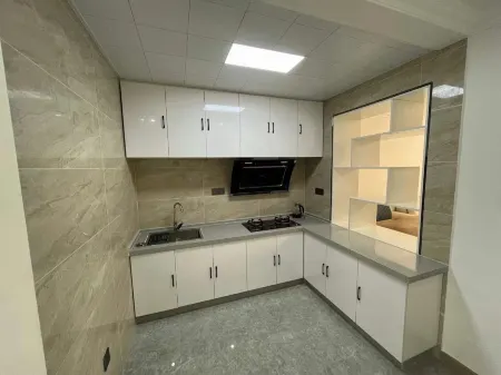 Meihekou New Port Home Apartment Отели рядом с достопримечательностью «Meihekoushi Zhangbai Mountain Botanical Garden»