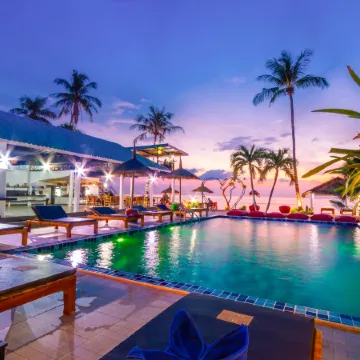 EL PILLAX LANTA RESORT Отели рядом с достопримечательностью «Khao Mai Khew Cave»