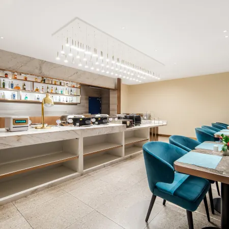 LANOU Hotel