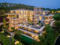 弥勒東風韻沐心谷碧朗灣温泉保養リゾート 東風韻半島パークカヤック基地周辺のホテル