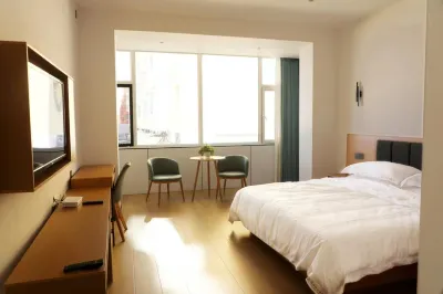 Haolin Geer Hotel Hotel in zona Chayou Houqi Station