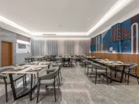 Aifei Hotel (Ruili Fortune Plaza Tourism Pedestrian Street Branch) โรงแรมในรุ่ยลี่