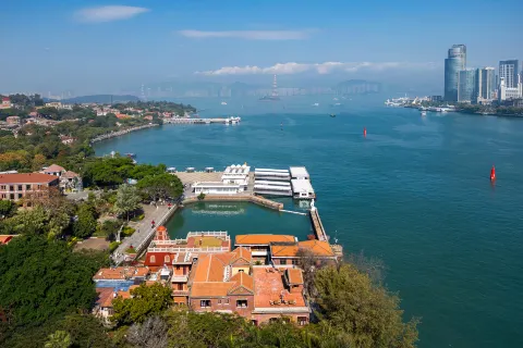 Yuhai Linhai Seaview Villa Hotel