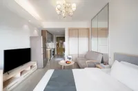 Yihai Lanwan Hotel (Haihua Island Lanwan Branch)