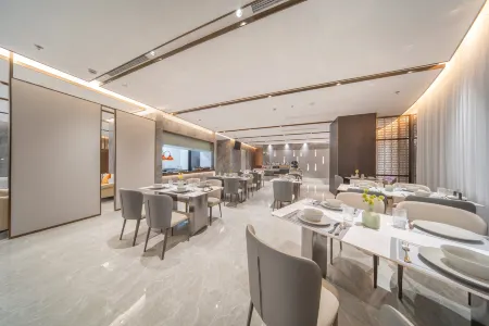 Demores Hotel Отели рядом с достопримечательностью «Shanghai Normal University Stadium (Xuezheng Road)»