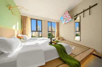 Tmall Elf Hotel (Wanda Branch, Licang District, Qingdao) Hoteller i Licang District