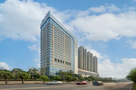 One City Rezen Hotel Отели рядом со станцией Zhanjiang Railway Station