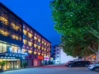 Jifeng Hotel (Mengzhou Branch) Hotels in Mengzhou