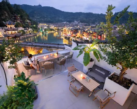 鎮遠山也河畔villa美學民宿 鎮遠縣酒店
