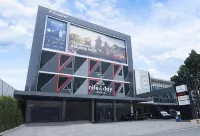 Nite & Day Hotel @ Semarang - Candi Hotel dekat ASM Santa Maria Semarang