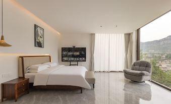 Floral Hotel·Chengnan Yard Hotel