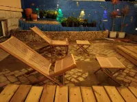 Brzin Yueke Yijia Yard Station (Zhong 'e Old Wharf Fengqing Street Branch)