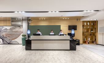 YIMI seleted Hotel (Guangzhou Zhongda Beimen Lijiang Subway Station)