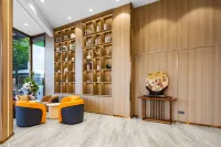 Meinianhua Hotel (Yulin Railway Station Nanxing Plaza)