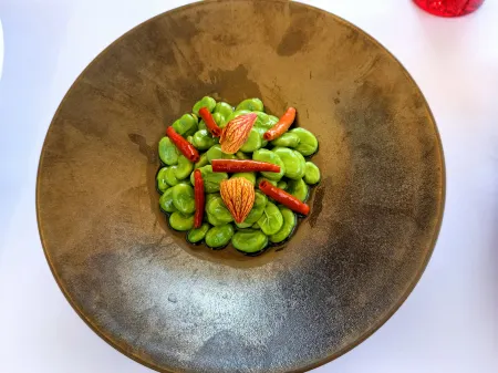 M·S BAUHINIA HOTEL Отели рядом с достопримечательностью «Gaochun Old Street»