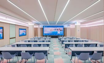 HanTing Hotel (Guangzhou Nangang Subway Station)