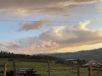 Cunhuan Homestay in Baihaba - Mountain view