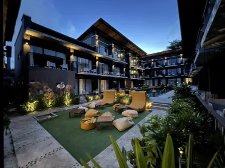 La Lune Beach Resort Отели рядом с достопримечательностью «Ao Thian»