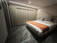 Tekes Qianxun Homestay (Bagua City)