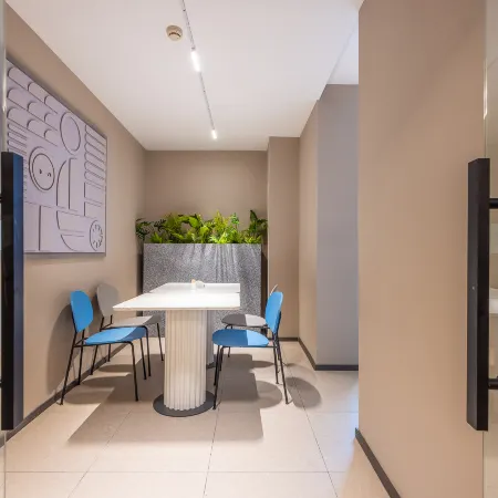 Homeinn · neo (Lanzhou Gannan Road Dongfanghong Plaza Subway Station)