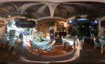 Containers by Eco Hotel