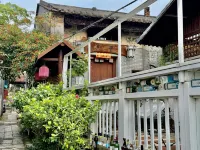 Qihua Inn