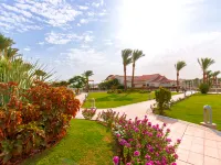 Pickalbatros Dana Beach Resort - Aqua Park Hotels near Titanic Aqua Resort Beach Club