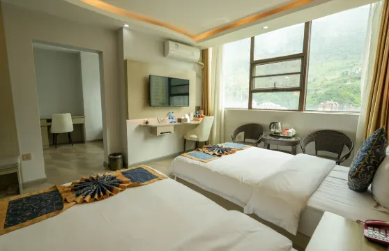 瀘水蘭花商務酒店