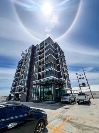 Wellgrow Hotel Отели рядом с достопримечательностью «Bangkok Seat Company Limited»