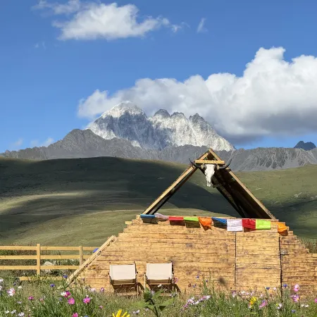 Youjian Mountain Manor