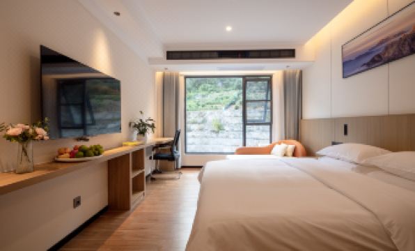 Huangshan  Songyue Hotel(South GateTransfer Center,Huangshan Scenic Area)