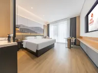 Jinyi Best Hotel (Zhangjiakou High-speed Railway Station) Hotels near Zhangjiakou Ningyuan Airport