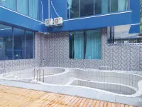 Lixian Bipeng Valley Yulan Huating Hotel - suối nước nóng