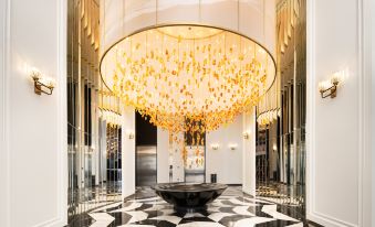 Yunfu Xinxing XANA Deluxe Hotel