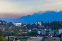 Lee Homestay Sa Pa - con vista montagne