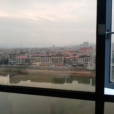 XuPu HuaShen Hotel（Dahan commercial pedestrian Street）